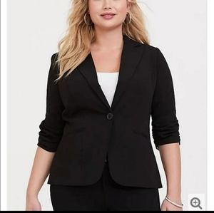 Plus size black blazer